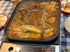 -雪熊哈尔滨烧烤·精酿啤酒·砂锅(中央胜境店)