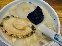 招牌佛跳墙-喜上喜鸡煲翅(吉大店)