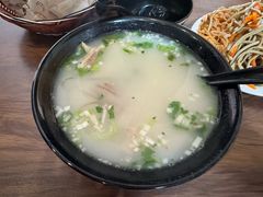 -万红路羊汤烧饼店(将台路店)