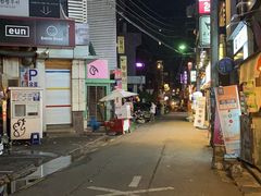 -江南猪肉商会无限续吃(弘大店)