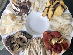 -野菌皇海景野生菌火锅(滨海大道店)