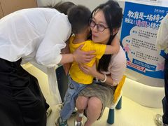 -蓝话筒·少儿成人演讲口才·主持朗诵·戏剧表演(大华第一坊店)