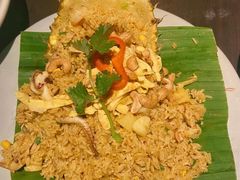 -大头虾越式风味餐厅(光明广场店)