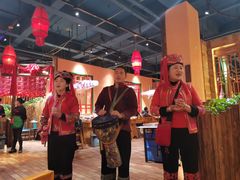 -老滇山寨•云南特色菜•地方菜•民族风情歌舞表演(金碧店)