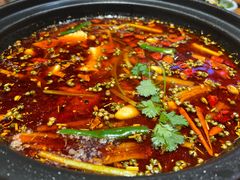 -小饕荟雅安贡椒鱼鲜馆(广福桥店)