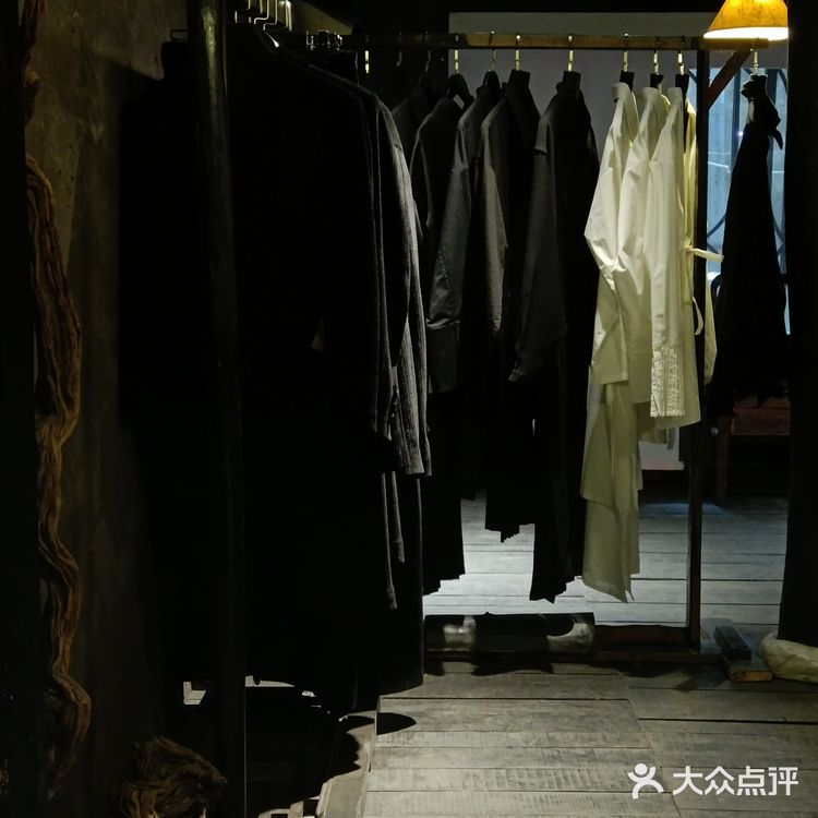 胆小🚫入‼全成都最骇人的沉浸式服装店