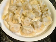 -靠山屯东北农家菜(八龙桥雅苑店)