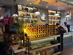 -顽啤熊·酒客酒馆(苏城夜景必选店)