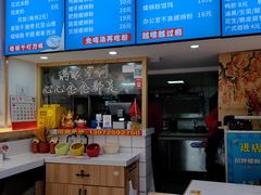 -弘束束柳州深巷螺蛳粉(珠江路店)