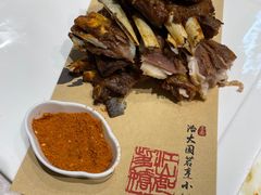 炭烤蒙氏山羊排-山水一号·中餐厅