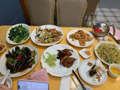 -鹏城人家海鲜酒家·23年老字号(较场尾店)