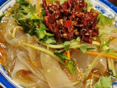 -田家大院东北农家菜铁锅炖(西安总店)