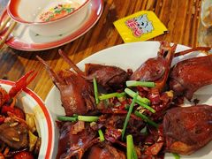 -冶建镜子·老南昌大排档·江西虾王(总店)