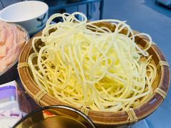 -芈重山老火锅(广州首店)