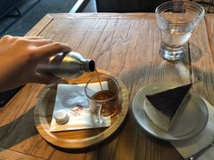 -reading cafe瑞汀咖啡(新华路店)