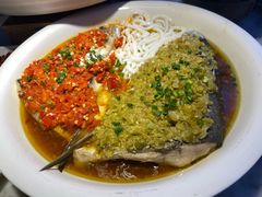 双椒鱼头-小菜园新徽菜(泰州茂业店)