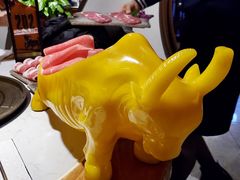 -哈拉海和牛主题餐厅(哈西店)