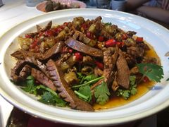 -钟掌勺忘不了地道湘菜(新天地假日广场店)