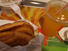 -麦当劳(仙林亚东城得来速店)