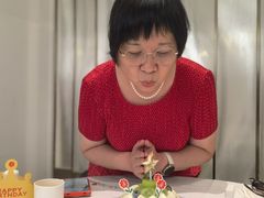 -花花卷卷·鲜食蛋糕(静安久光百货店)