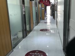 -雅悦齿科(顾村公园店)