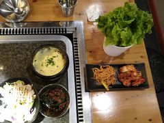 -仨仨米炭火烤肉