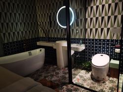 -花隐·美芙炫海菲秀皮肤管理中心