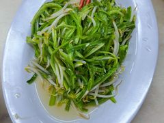 -新峰肉骨茶