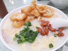荔湾艇仔粥-西关明记肠粉(荔枝湾店)