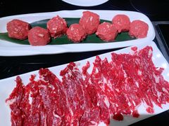 匙仁-潮汕三宝鲜牛肉火锅