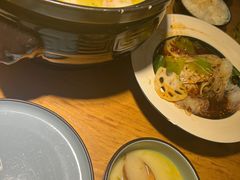 -九锅一堂酸菜鱼(学府凯德店)