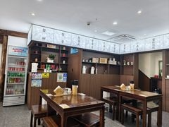 -蟹上黄·蟹黄面·江南糖水(人民广场店)