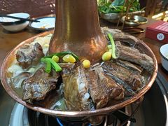 -岳记兴隆·青城腊排铜火锅(融创店)