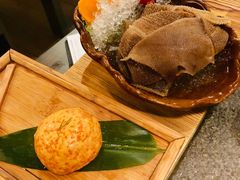 飞鱼籽墨鱼滑-湊湊火锅·茶憩(东城万达店)