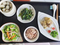 -馨果汇月子产康中心(南湖公园店)