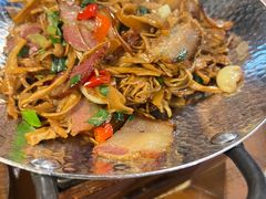 -雀舞云南菜(天津天河城购物中心店)