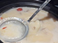 -捞王猪肚鸡火锅(昆山店)