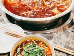 -肖肖酸萝卜鱼火锅(总店)