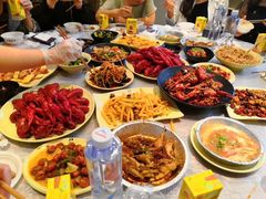 -巴厘龙虾·榜首油焖大虾(音乐学院·沿江酒馆店)