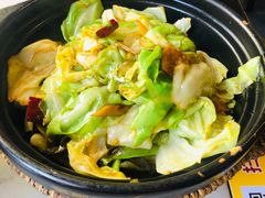炝炒圆白菜-京城小江南·土菜馆·蒸白鱼(东四十条店)
