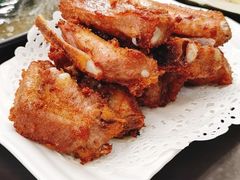 椒盐排骨-红星光发煲仔饭(文海店)