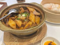 牛腩啫啫粉-白天鹅宾馆-宏图府餐厅