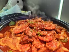 -徐记小怪兽肉蟹煲(中央大街店)