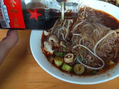 -茅屋大酒店