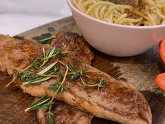 -丽莎沙拉轻食餐厅(国贸店)