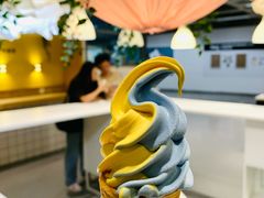 双色甜筒-宜家·瑞典风味餐厅(三桥店)