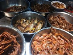 -蓝精灵饺子店