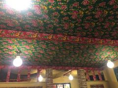 -闯关东东北农家菜(崂山石老人店)