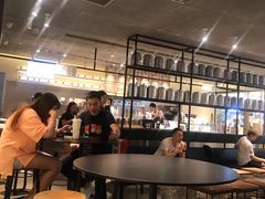 大堂-喜茶(深圳东门1234店)