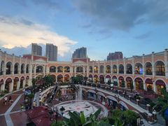 -佛罗伦萨小镇广佛名品奥特莱斯(疏港路店)